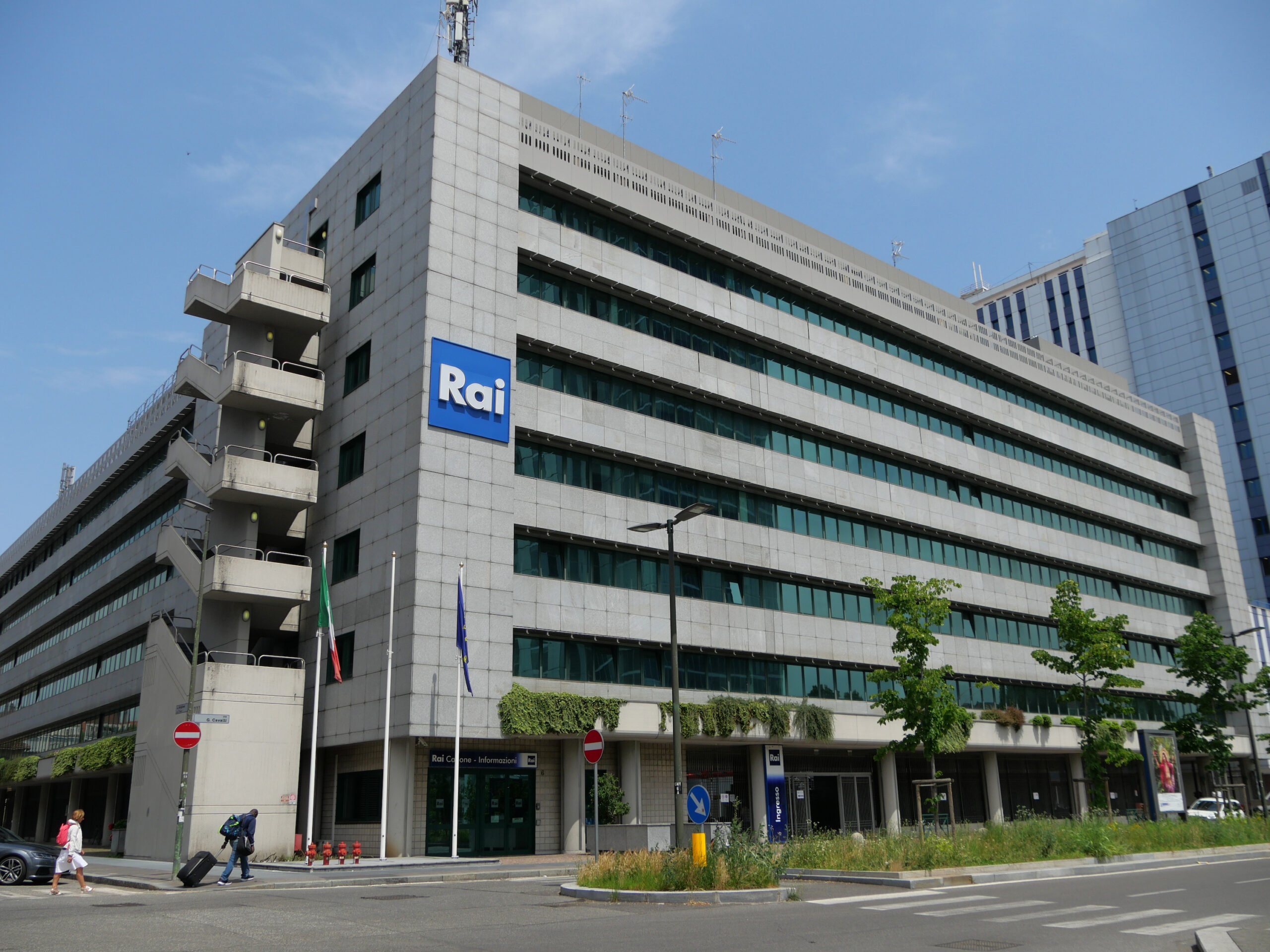 Exterior shot of Rai headquarters with Rai logo.